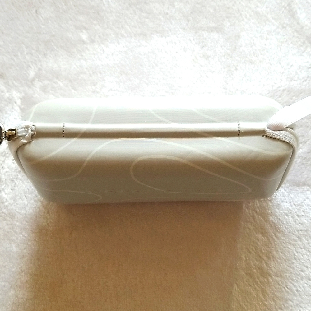 Eyeglass Case - Picture 4 of 5
